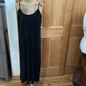 POL LONG BLACK SMALL PLEATED DRESS NWT